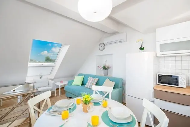 Ev (Three Bedroom Home with heated Pool a)