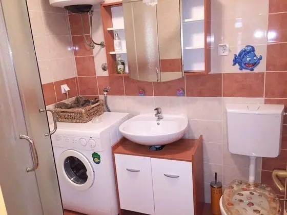 Ev, 3 Yatak Odası, 2 Banyolu, Bahçe Manzaralı