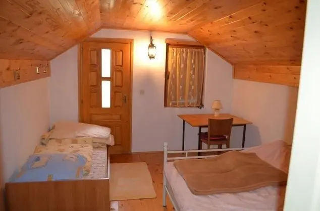 Ev (Two Bedroom Holiday Home with Terrace)