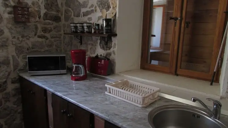 Ev (Two Bedroom Holiday Home)