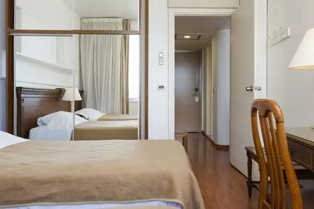 Deluxe Tek Büyük veya İki Ayrı Yataklı Oda, 2 Tek Kişilik Yatak, Deniz Manzaralı