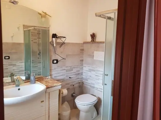 Ev, 4 Yatak Odası, Sigara İçilebilir, Balkon