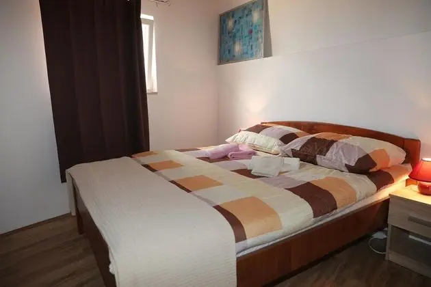 Ev, 2 Yatak Odası, Sigara İçilmez