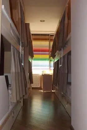 Economy Ortak Ranzalı Oda, Özel Banyo, Zemin Kat