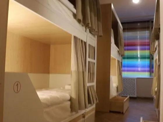 Economy Ortak Ranzalı Oda, Özel Banyo, Zemin Kat