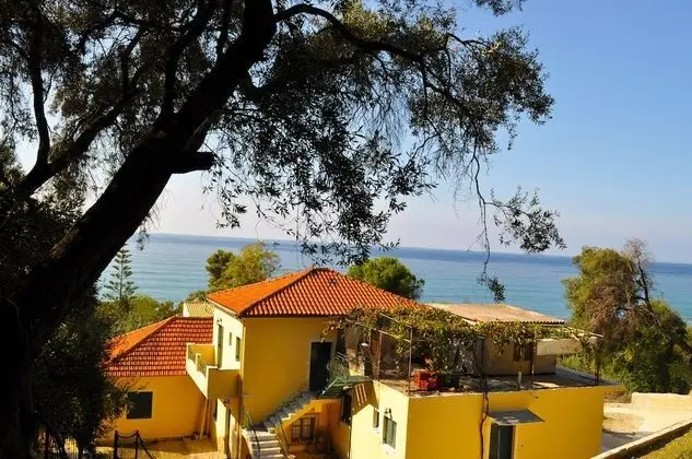 Ev, 3 Yatak Odası, Sigara İçilebilir, Veranda