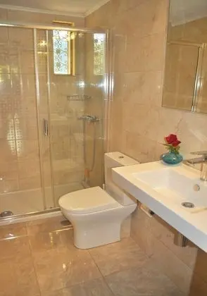 Apart Daire, 2 Yatak Odası, Sigara İçilebilir