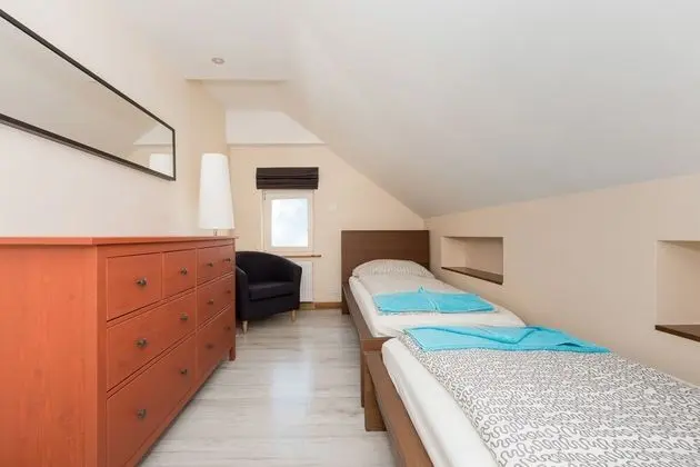 Apart Daire, 3 Yatak Odası, Mutfak, Bahçe Manzaralı