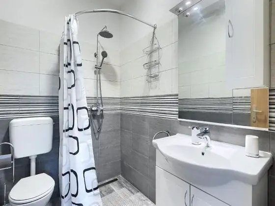 Ev (Two Bedroom Holiday Home with Terrace)