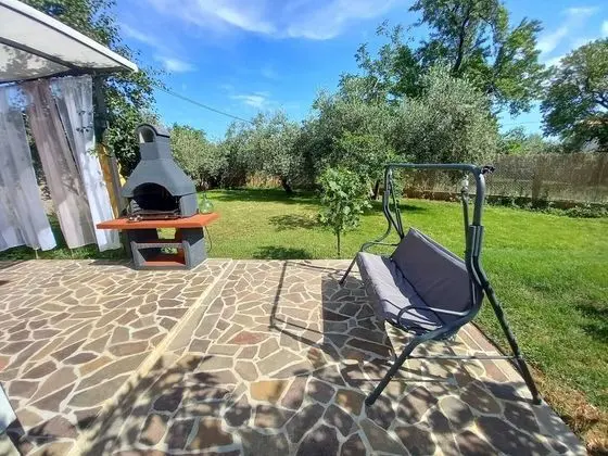 Ev (Two Bedroom Holiday Home with Terrace)