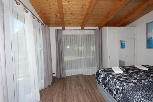 Ev, 2 Yatak Odası, Balkon, Bahçe Manzaralı