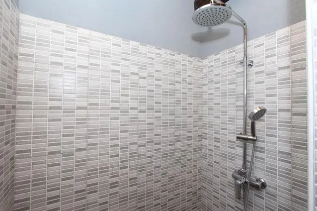 Ev, 2 Yatak Odası, Balkon, Bahçe Manzaralı