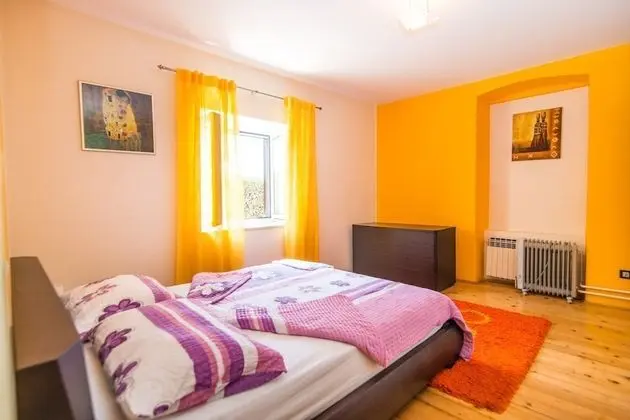 Apart Daire, 2 Çift Kişilik Yatak