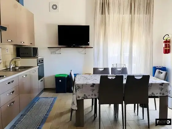 Ev, 3 Yatak Odası, Engellilere Uygun, Sigara İçilebilir