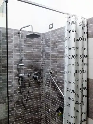 Ev, 3 Yatak Odası, Engellilere Uygun, Sigara İçilebilir