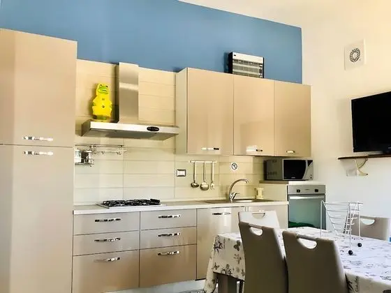 Ev, 3 Yatak Odası, Engellilere Uygun, Sigara İçilebilir