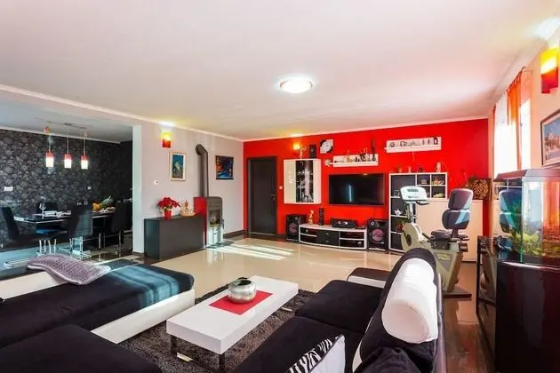 Villa, Kişiye Özel Havuzlu