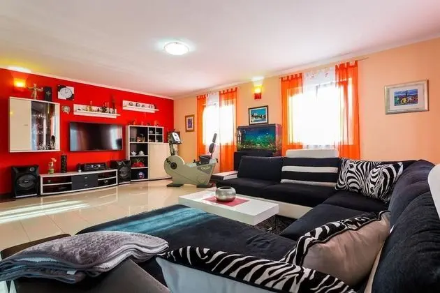 Villa, Kişiye Özel Havuzlu