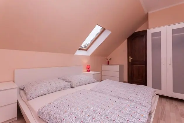 Ev, 3 Yatak Odası, Mutfak, Bahçe Manzaralı