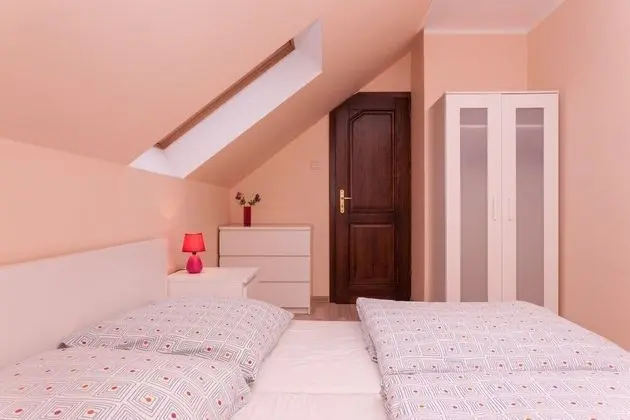 Ev, 3 Yatak Odası, Mutfak, Bahçe Manzaralı