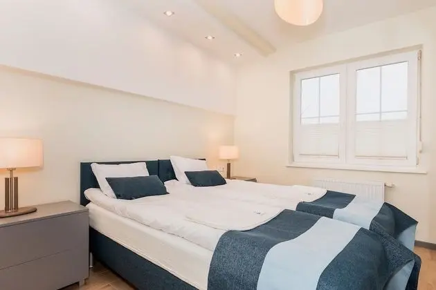 Ev, 4 Yatak Odası, Teras, Bahçe Manzaralı