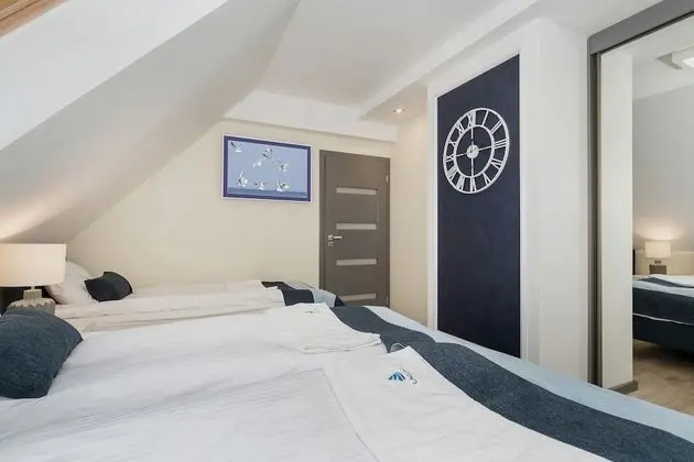 Ev, 4 Yatak Odası, Teras, Bahçe Manzaralı