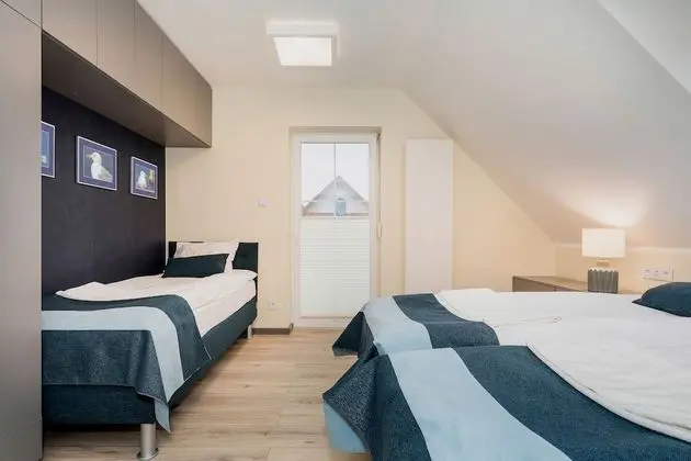 Ev, 4 Yatak Odası, Teras, Bahçe Manzaralı