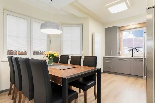 Ev, 4 Yatak Odası, Teras, Bahçe Manzaralı