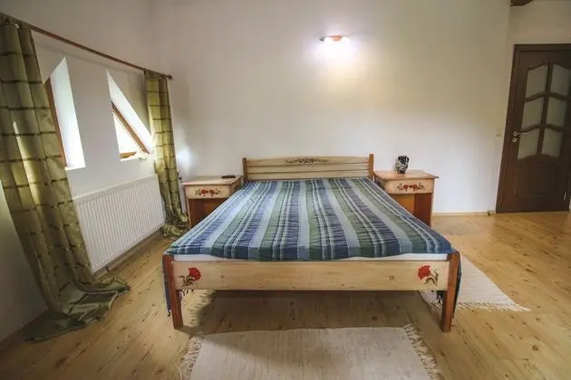 Villa, 5 Yatak Odası, Balkon (5 bedrooms and living room)