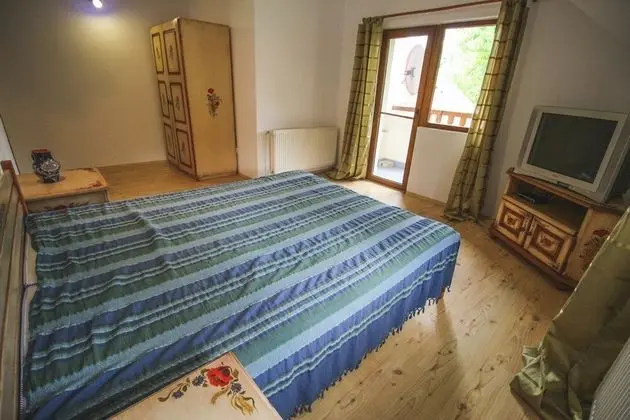 Villa, 5 Yatak Odası, Balkon (5 bedrooms and living room)