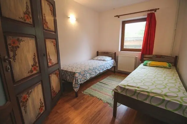 Villa, 5 Yatak Odası, Balkon (5 bedrooms and living room)