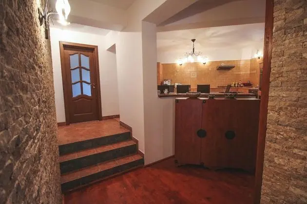 Villa, 5 Yatak Odası, Balkon (5 bedrooms and living room)