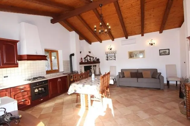 Ev, 1 Yatak Odası, Teras, Bahçe Manzaralı