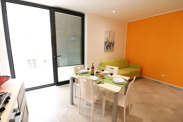 Ev, 2 Yatak Odası, Balkon