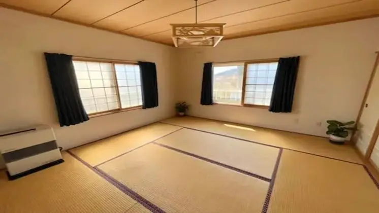 Basic Kır Evi