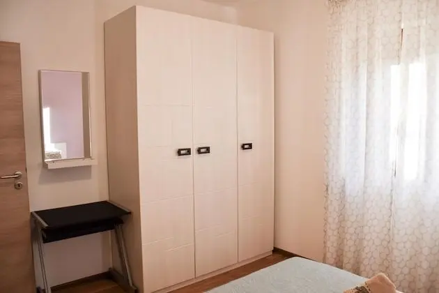 Ev, 2 Yatak Odası, Teras, Bahçe Manzaralı