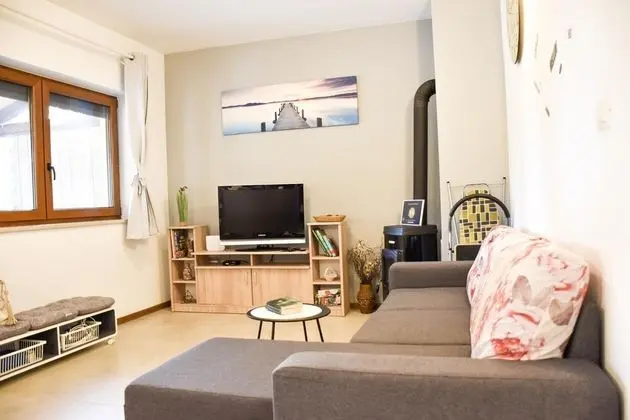 Ev, 2 Yatak Odası, Teras, Bahçe Manzaralı