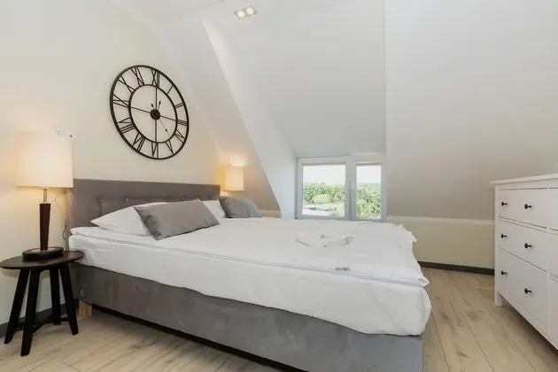 Ev, 4 Yatak Odası, Teras, Bahçe Manzaralı