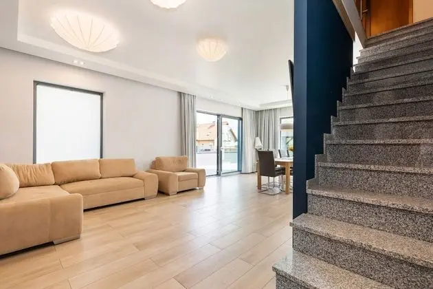 Ev, 3 Yatak Odası, Sauna, Bahçe Manzaralı