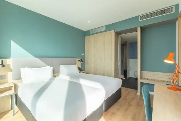 Premium Oda, 1 En Büyük (King) Boy Yatak