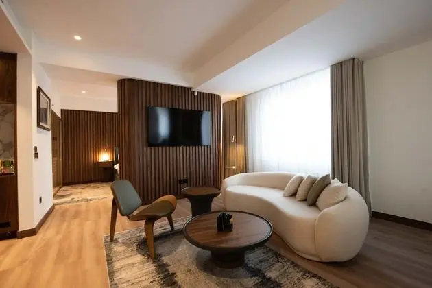 Süit, 1 En Büyük (King) Boy Yatak, Sauna (Living Room)