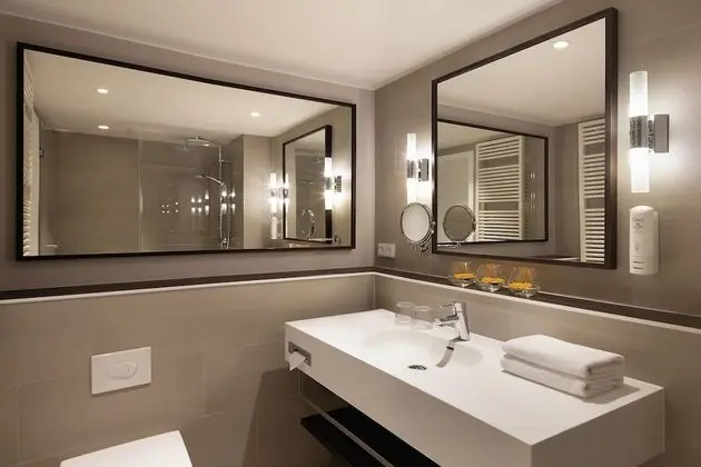 Süit, 1 Yatak Odası (Living Area Minibar)