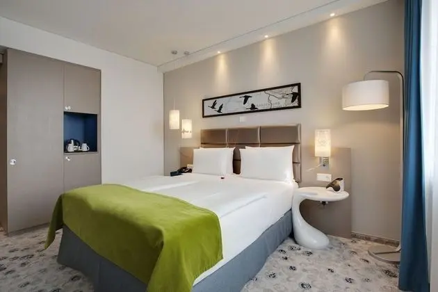 Standard Oda, 1 Büyük (Queen) Boy Yatak (Pet Friendly)