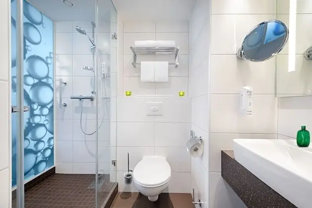 Standard Oda, 1 Büyük (Queen) Boy Yatak, Sigara İçilebilir