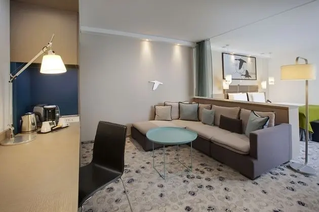 Standard Oda, 1 En Büyük (King) Boy Yatak, Avlu Manzaralı