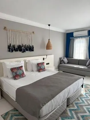 Club Deniz Manzaralı Oda