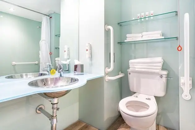 Standard Oda, 2 Tek Kişilik Yatak, Engellilere Uygun