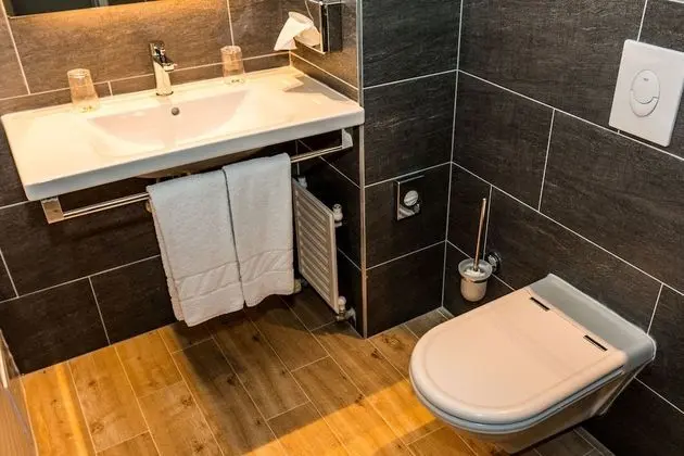 Premium Oda, 1 En Büyük (King) Boy Yatak, Bahçe Manzaralı