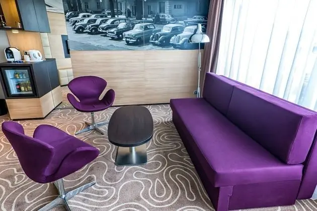 Süit, 1 En Büyük (King) Boy Yatak ve Çekyat