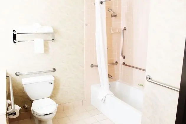 Comfort Oda, 1 Büyük (Queen) Boy Yatak, Engellilere Uygun